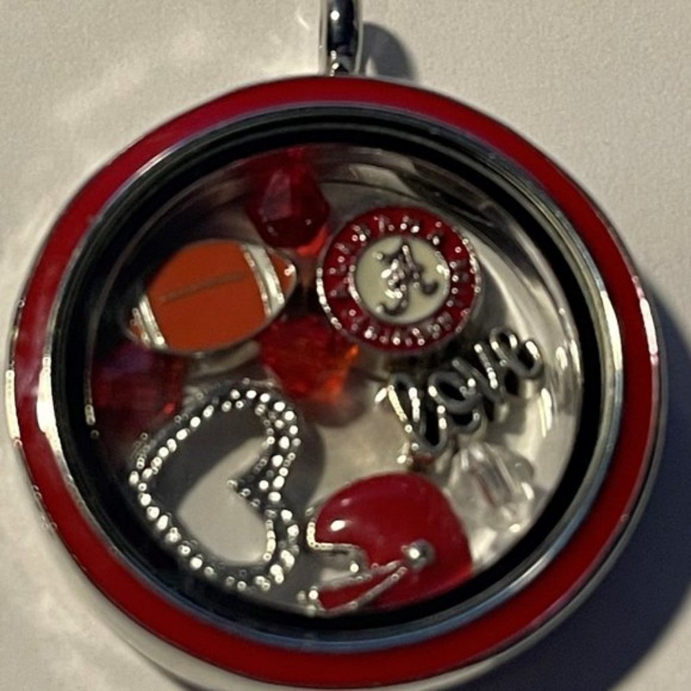Alabama Crimson Tide NCAA Memory Charm Locket w/ 22 IN chain NEW